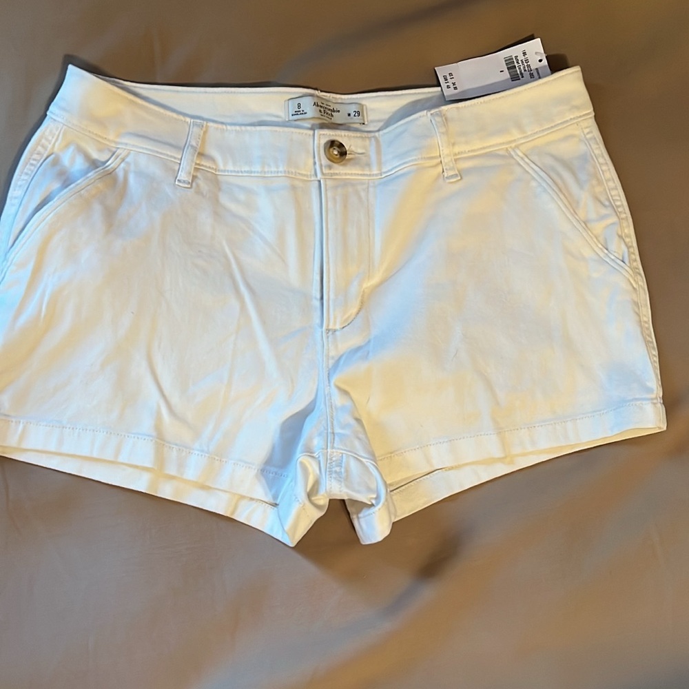 Abercrombie and Fitch A&F size 8 waist 29 Women's White Shorts NWT
